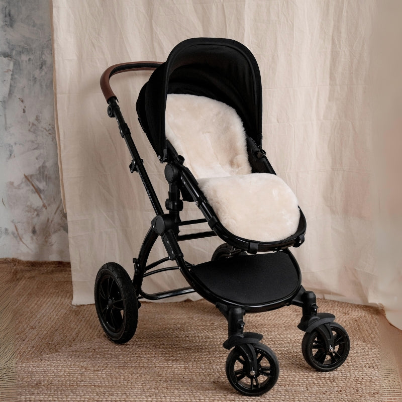 Natural Pale Lambskin in Shorn Milk for Bugaboo™ and Buggies, happy mum and baby