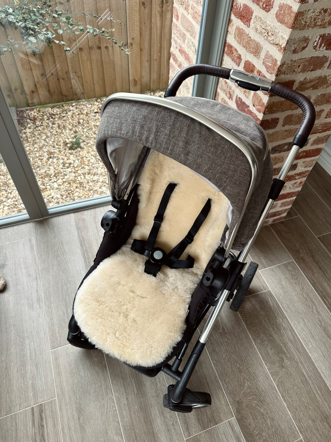 Sheepskin liner in honey neutral in the silver cross pram