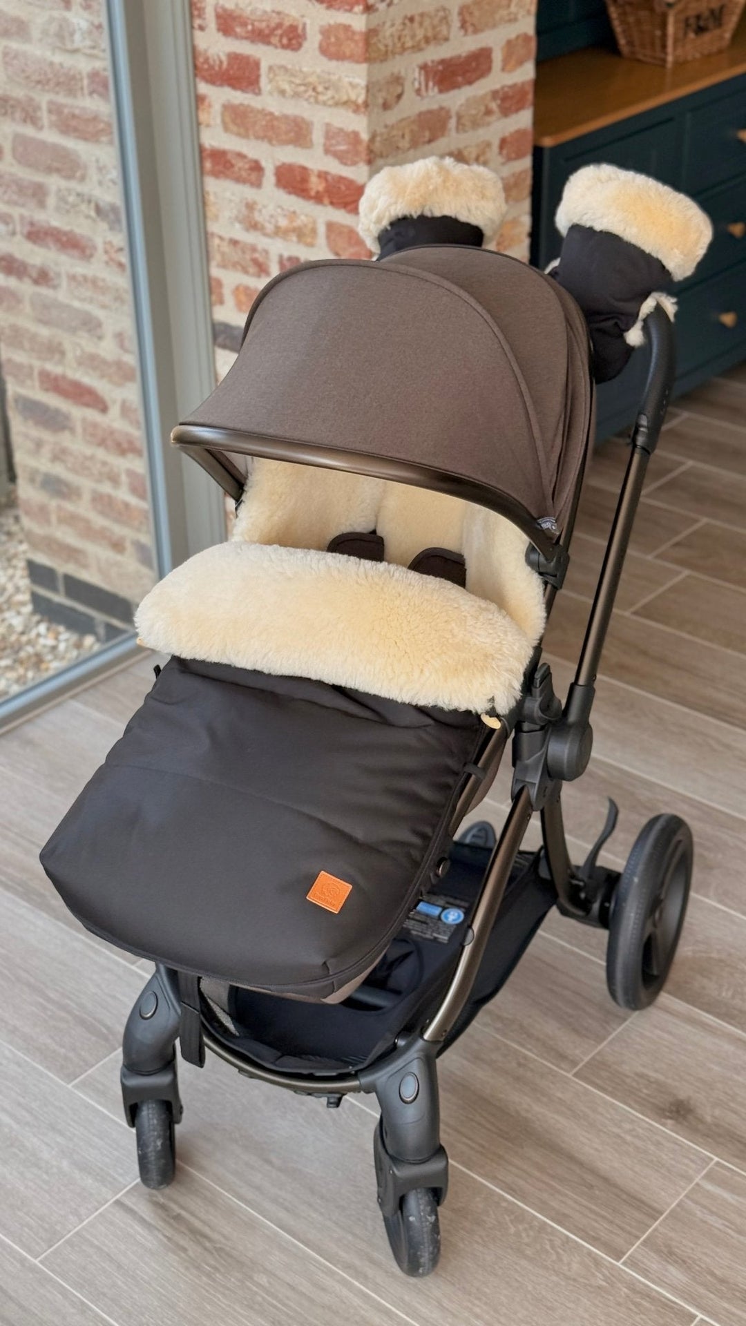Egg 3 Sheepskin Pram Footmuff