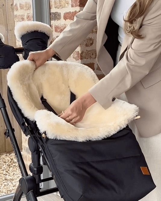 Fitting a Sheepskin Footmuff in a Pram