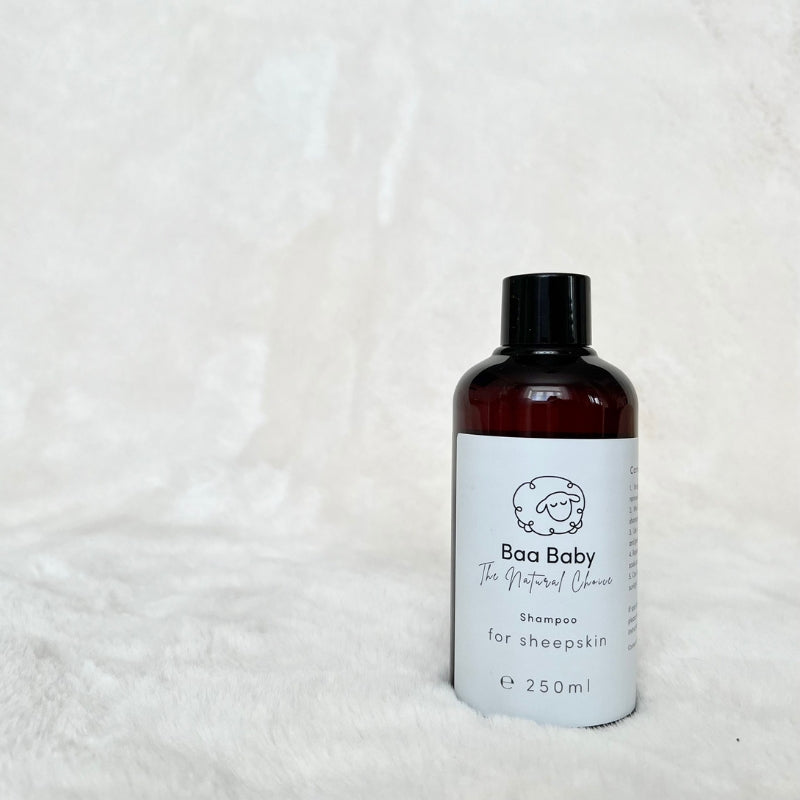 Gentle and Natural Lanolin Shampoo Set for Sheepskin