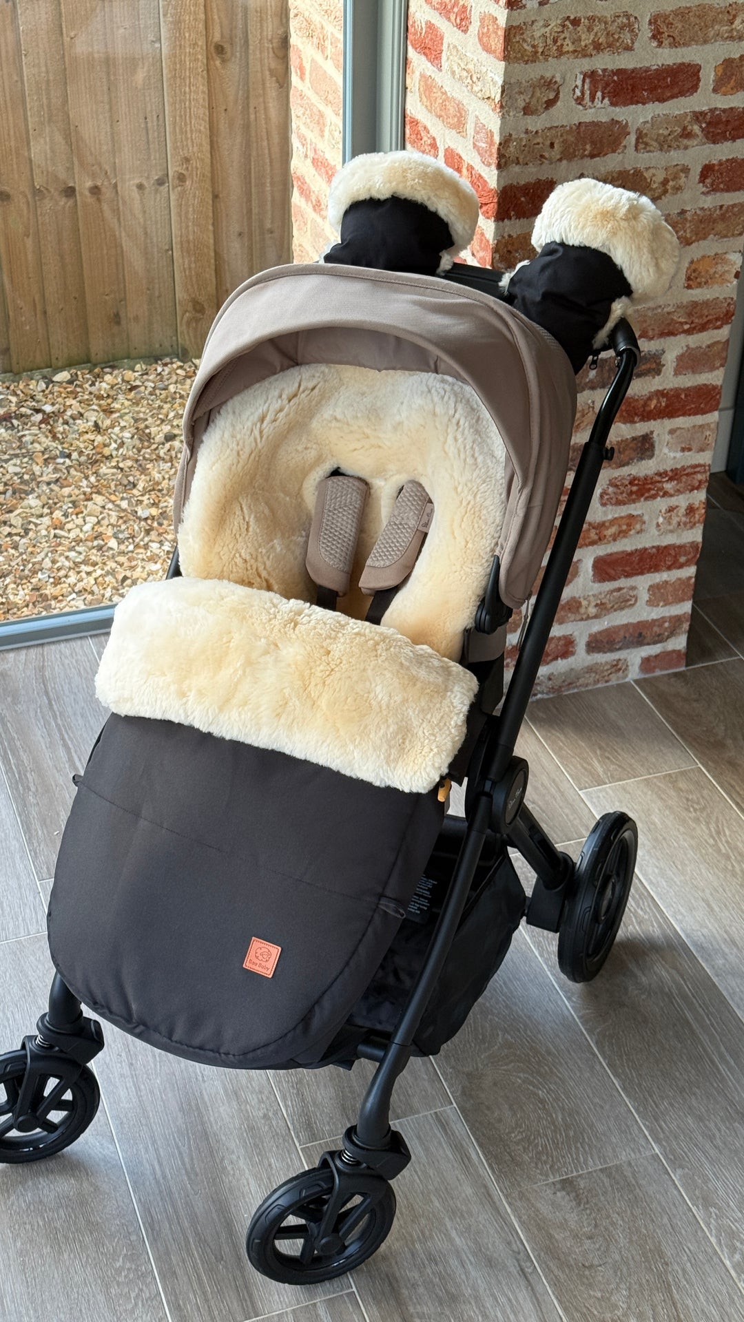 Silvercross Reef 2 with the perfect fitting sheepskin footmuff