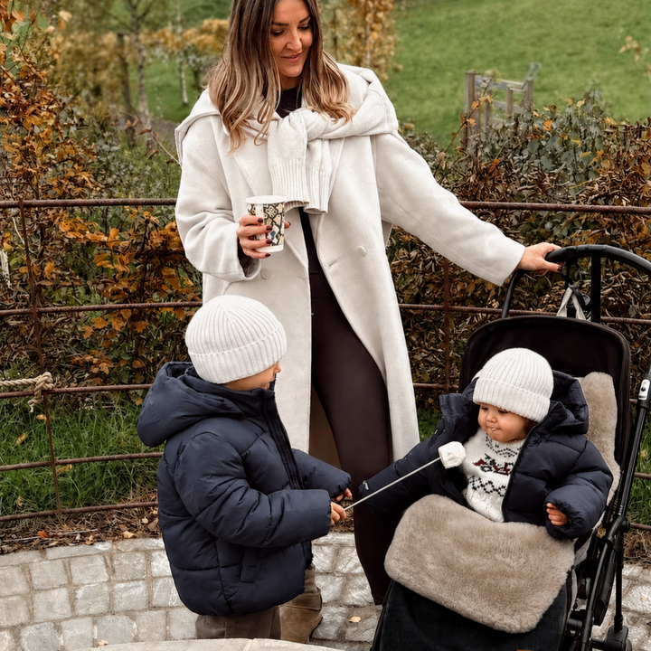 Baa Baby Original Sheepskin Footmuff | Black with Latte Lambskin