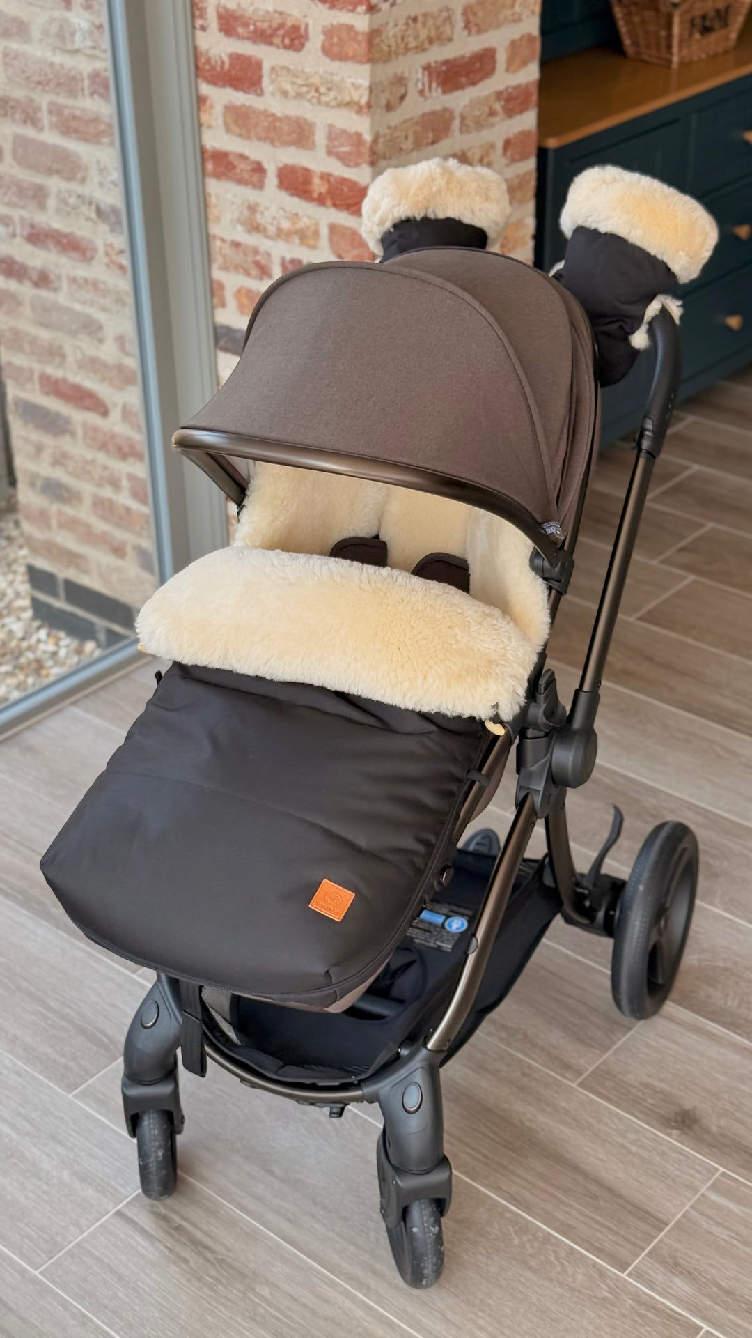 Sheepskin footmuff in the Egg 3 pram