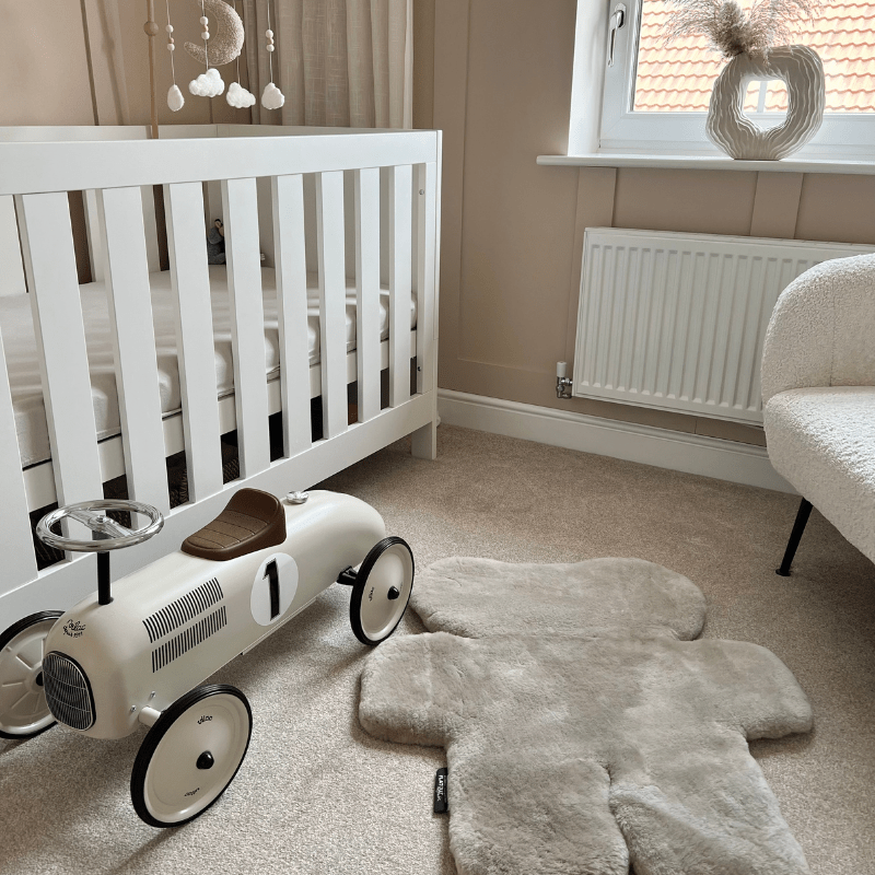 FLATOUT Bear Rug | Latte