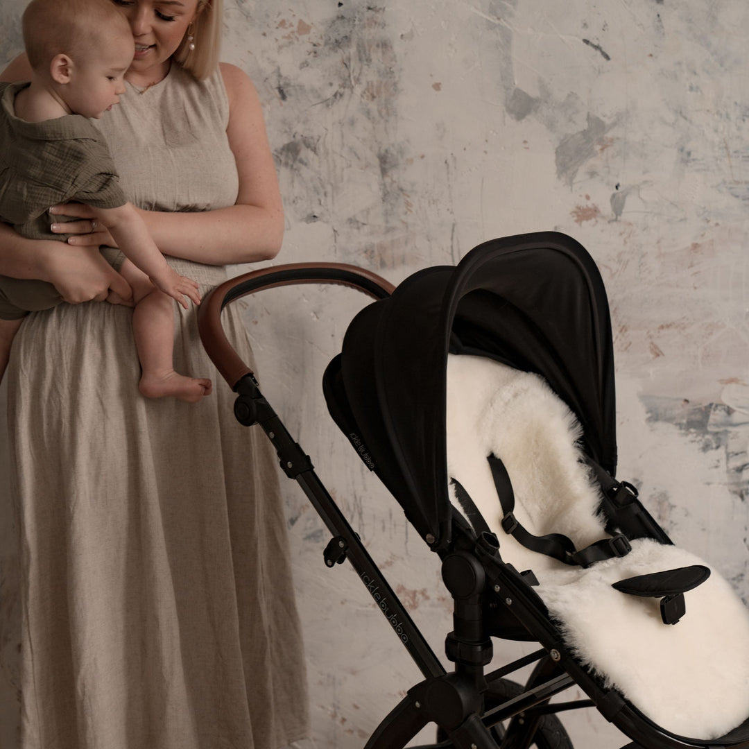 Sustainable sheepskin from new Zealand, a dense pile liner for a 3 point harness buggy