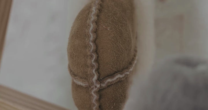 Baby Sheepskin Puddy Mittens on String | Chestnut