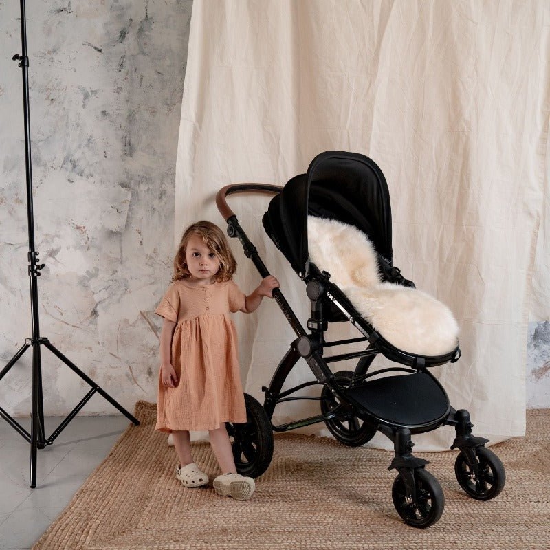 Baa Baby Sheepskin Buggy Liner in Milk Long Hair