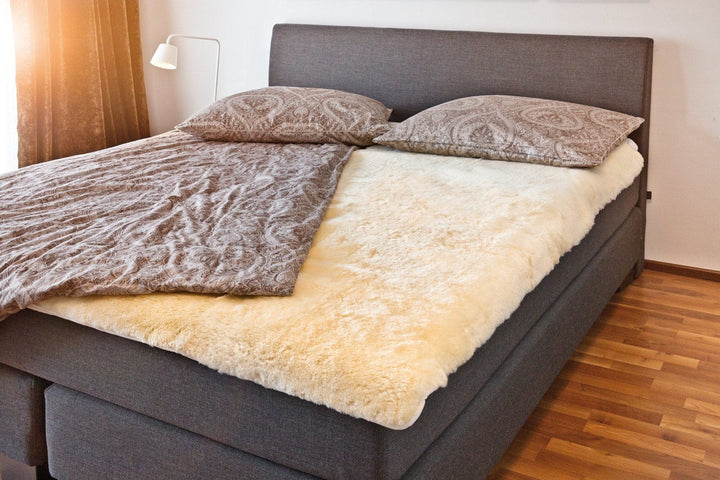 Adult Sheepskin Mattress Cover in Pale Honey Promoting Sleep and Comfort